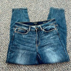 JUDY BLUE Distressed Boyfriend Fit Jeans 16w